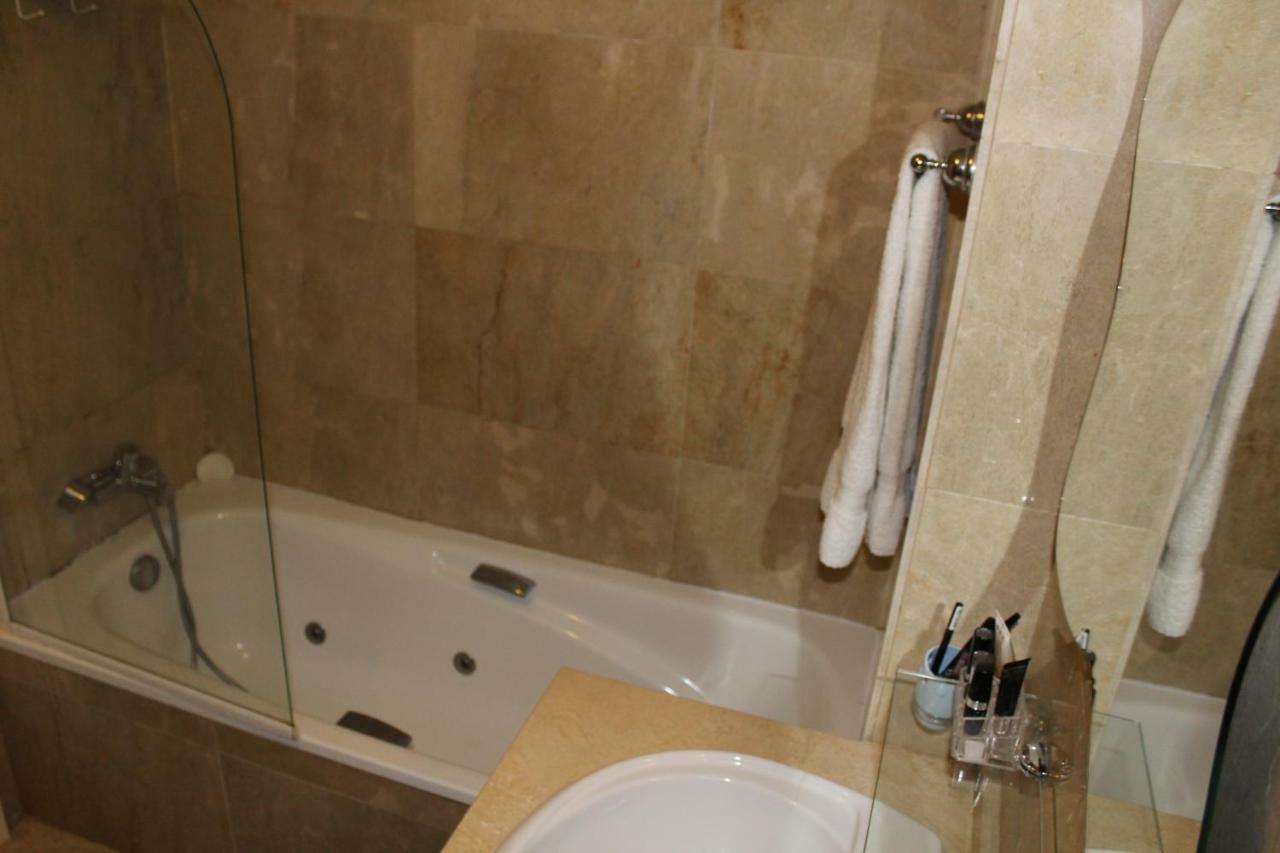Duquesa Suites. Manilva San Luis de Sabinillas Dış mekan fotoğraf